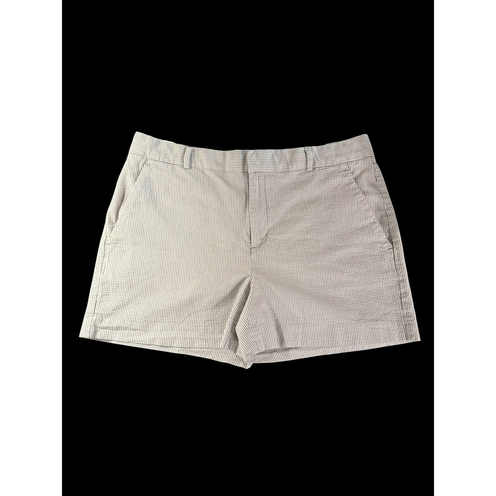 Banana Republic Womens Gray White Pinstripe Seersucker Chino Shorts preppy beach